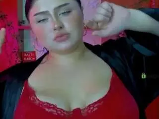 Amanda-striking  live sex cam