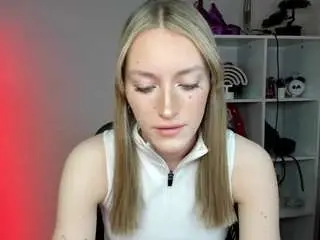 Evelynblond  live sex cam