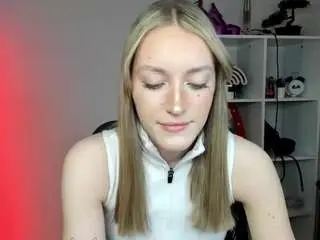 Evelynblond  live sex cam