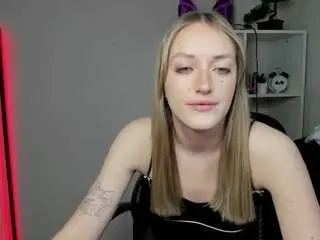 Evelynblond  live sex cam