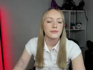 Evelynblond  live sex cam