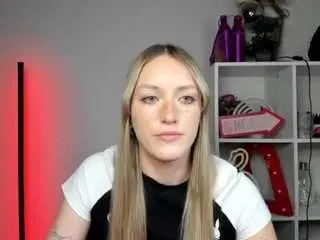 Evelynblond  live sex cam