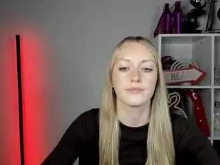 Evelynblond  live sex cam