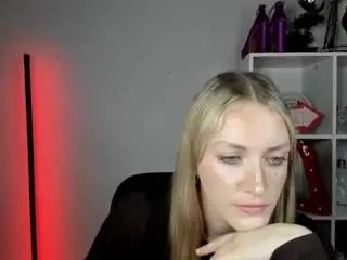 Evelynblond  live sex cam