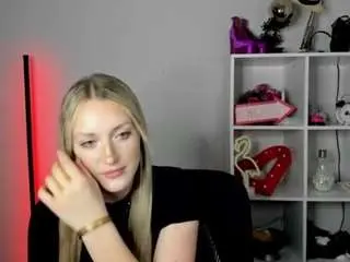 Evelynblond  live sex cam