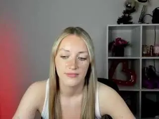 Evelynblond  live sex cam