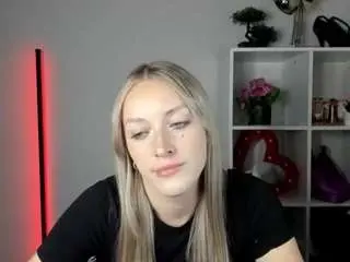 Evelynblond  live sex cam