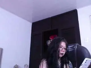 Fayevalentinee  live sex cam