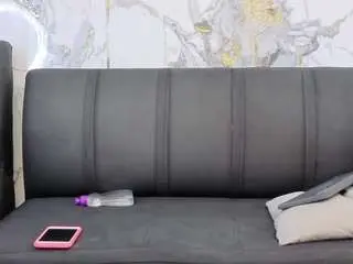 Partywithmedellins  live sex cam