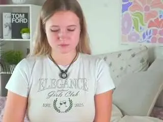 Blissedge  live sex cam
