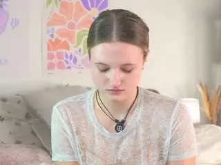 Blissedge  live sex cam