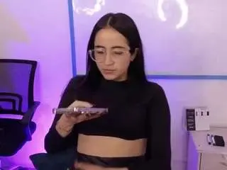 Miafischer2  live sex cam