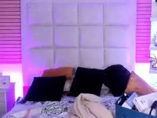 Miafischer2  live sex cam