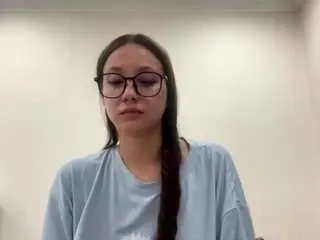 Rosellekashuba  live sex cam