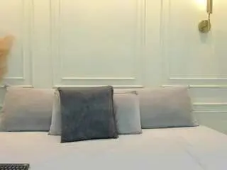 Selenacutee  live sex cam