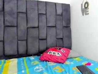 Stacy-boom  live sex cam