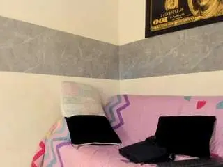 Stacy-boom  live sex cam