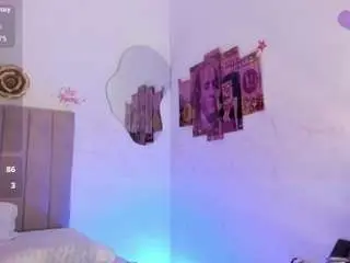 Stacy-boom  live sex cam