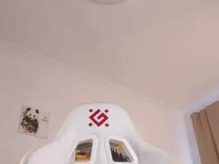 Adele-vibe  live sex cam