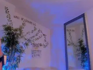 Aryanette  live sex cam