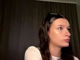 Carolinabeute  live sex cam
