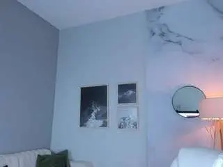 Miss-kattyy  live sex cam