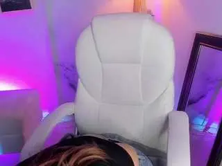 Miss-kattyy  live sex cam