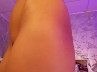 Molistone  live sex cam