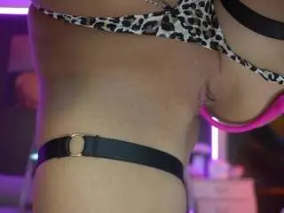 Molistone  live sex cam