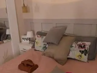Martiinaguzman  live sex cam