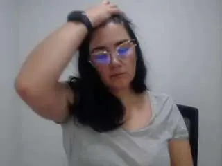 Theaisart  live sex cam