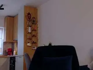 Tiny-blush  live sex cam