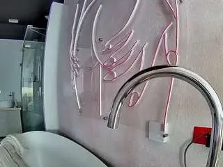 Voyeurcam-casa-salsa-bathtub-pov  live sex cam