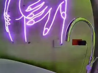 Voyeurcam-casa-salsa-bathtub-pov  live sex cam