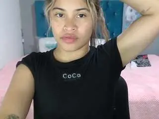 Miafuckpussyhard  live sex cam