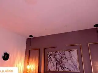 Viky-petitee  live sex cam