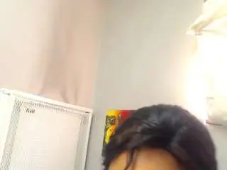 Amazing-shazz  live sex cam