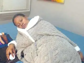 Amazing-shazz  live sex cam