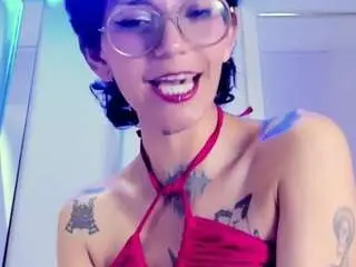 Calioperoux  live sex cam