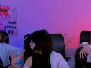 Doll-vey  live sex cam