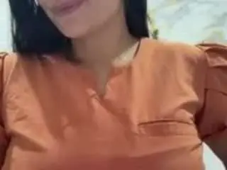 Georgina253  live sex cam