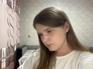 Kieshasamperi  live sex cam