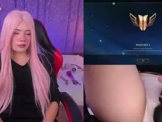 Lilapop4  live sex cam