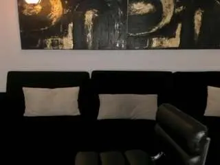 Sunnyrivers  live sex cam