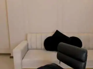 Sunnyrivers  live sex cam