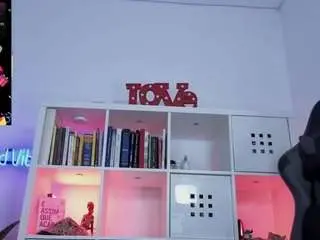 Angeldammilf  live sex cam
