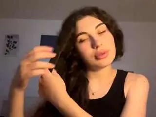 Brunildabalok  live sex cam