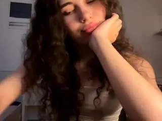 Brunildabalok  live sex cam