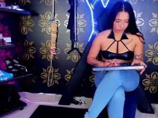 Dakhota90  live sex cam