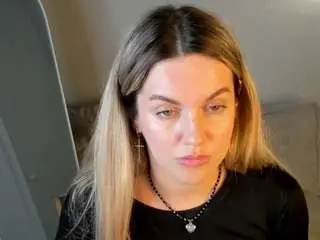 Jennifer-perezz  live sex cam